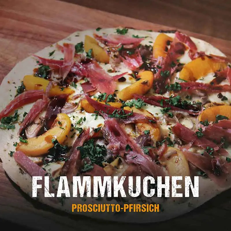 Prosciutto-Pfirsich Flammkuchen mit Balsamico Honig Sauce